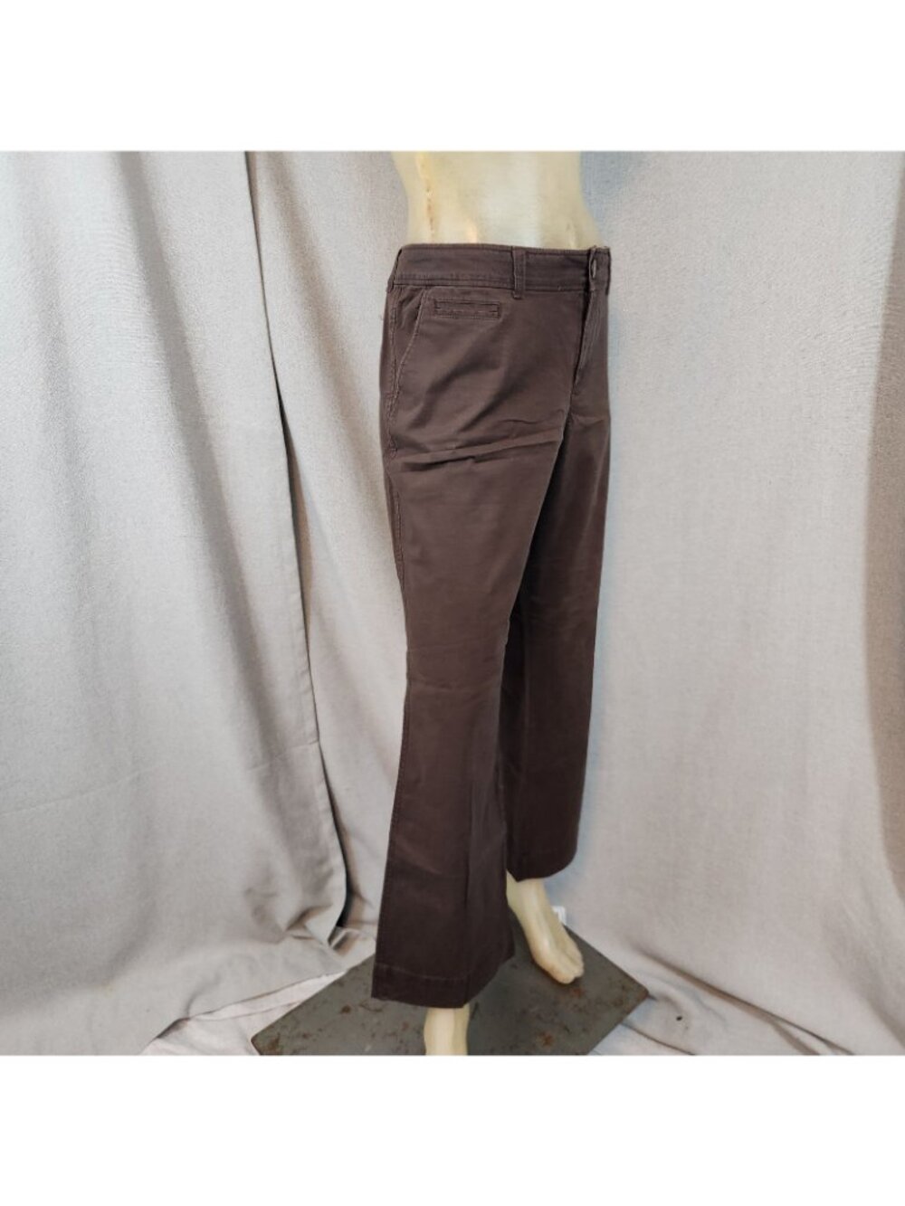 Old Navy Petites Brown Straight Leg Pants Slacks Siz 16 16P XL XLARGE 36 W x29 I - Picture 3 of 8